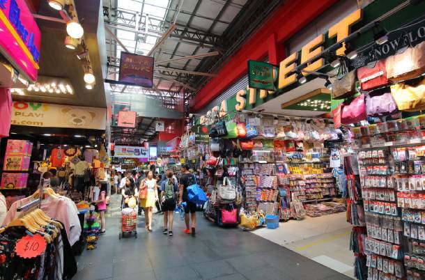 Bugis Street has plenty of souvenirs and gadgets – PropertyGuru Singapore
