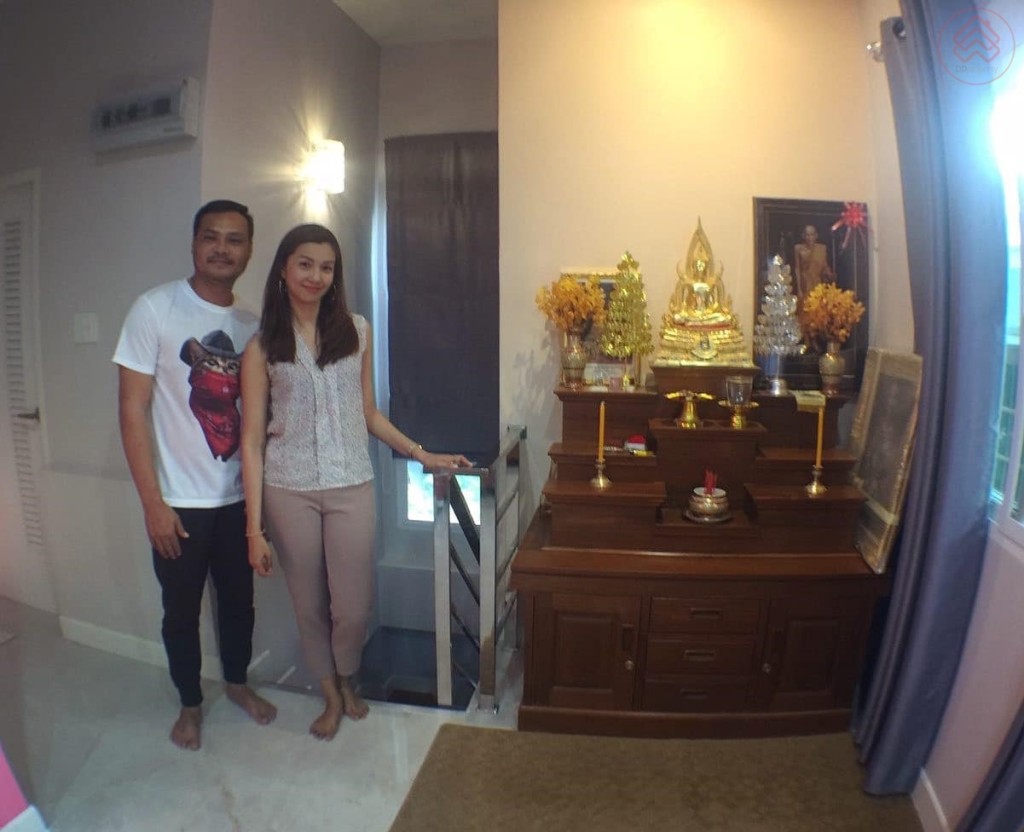 5-1-A-house-to-live-with-parents