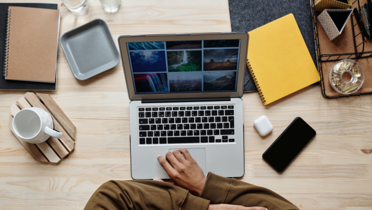 12 Merk Laptop Terbaik Harga Terjangkau Tahun 2021