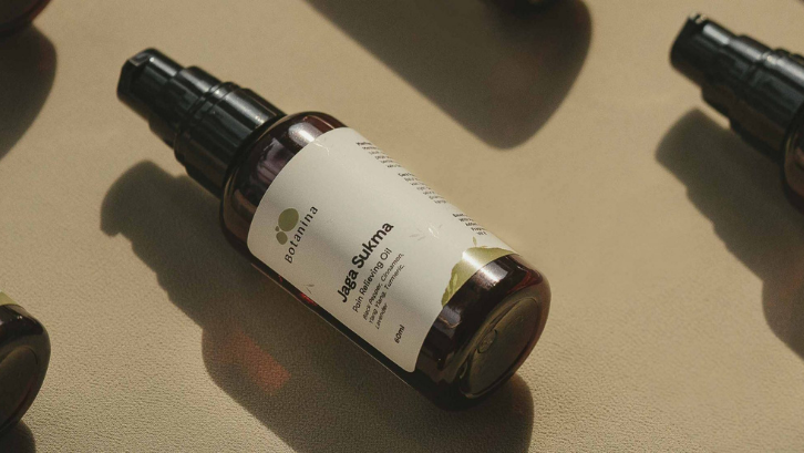 Essential Oil 8