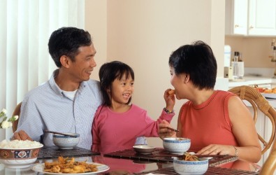 unsplash_asian family home (1)
