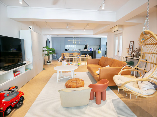 Serene Eddie Living Room and Kitchen