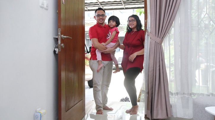 Cerita Rumah Resti: Beli Cash Keras Hingga Serah Terima Kunci