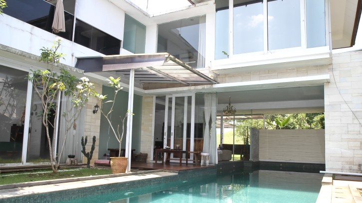 Cerita Rumah Fadil: Rumah Sebagai Aset Properti, Rumah Peristirahatan di Akhir Pekan