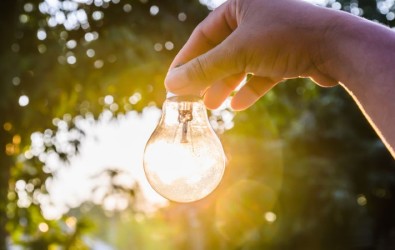 lampu solar, lampu solar luar rumah, lampu solar taman, lampu solar dalam rumah, lampu solar diy, lampu solar LED