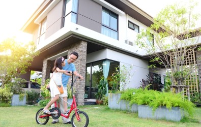 คุณแม่เลี้ยงเดี่ยว–พ่อเลี้ยงเดี่ยว 4 ปัจจัยซื้อบ้านให้เหมาะกับครอบครัว