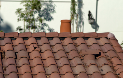 9 Cara Atasi Atap Rumah Bocor Biar Tidak Rembes