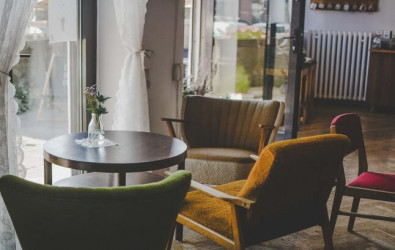 Alt Text - Mengenal Karakter Interior Vintage untuk Inspirasi Hunian Anda