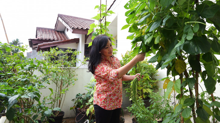Cerita Rumah Esther: Merawat Orang Tua Jadi Berkah, Beli Rumah Tidak Rugi Karena Jadi Investasi
